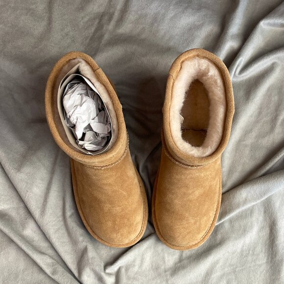 BearPaw short boots - Picture 2 of 3